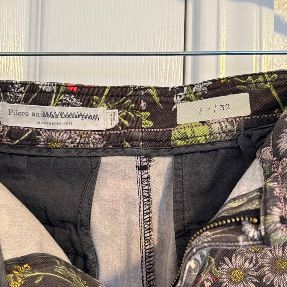 Pilcro and the Letterpress Floral Women's Chinos - Green and Red - Picture 3 of 5
